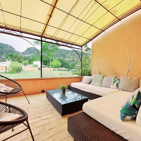 En Provence, Luberon, Villa Avec Piscine A Maubec Екстер'єр фото