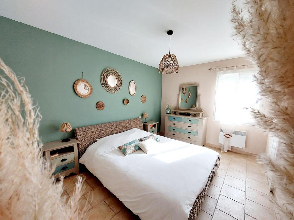 En Provence, Luberon, Villa Avec Piscine A Maubec Екстер'єр фото